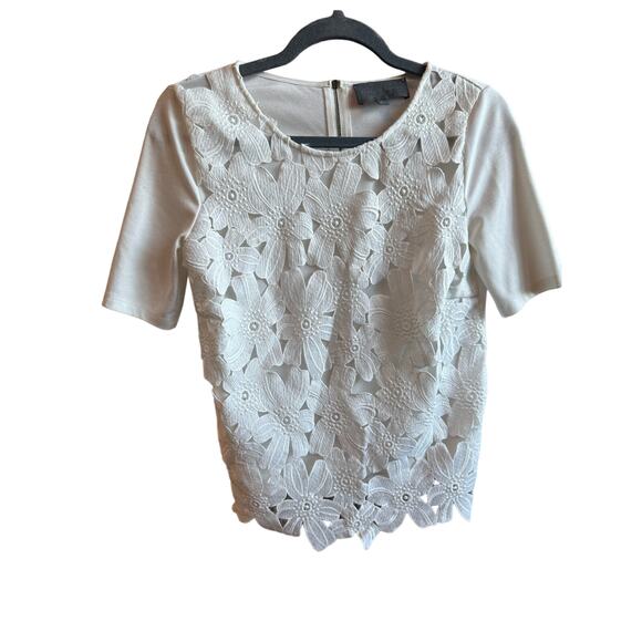 Anthropologie Sundays in Brooklyn Floral Top - Picture 2 of 10